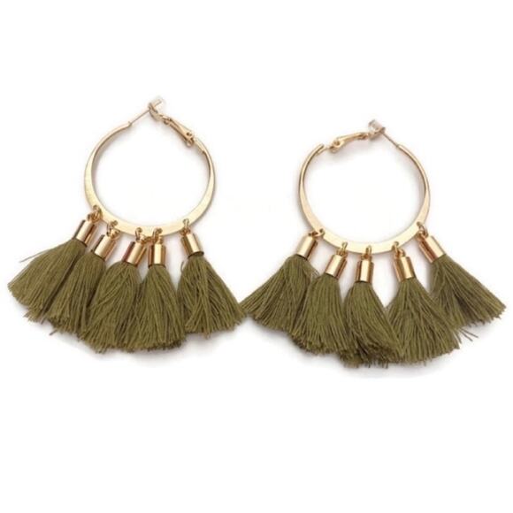 Jewelry - Green Tassel Drop Earrings